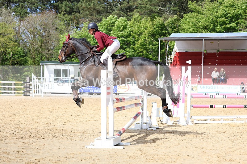 3E7A8198 - Class 11: 1 metre open