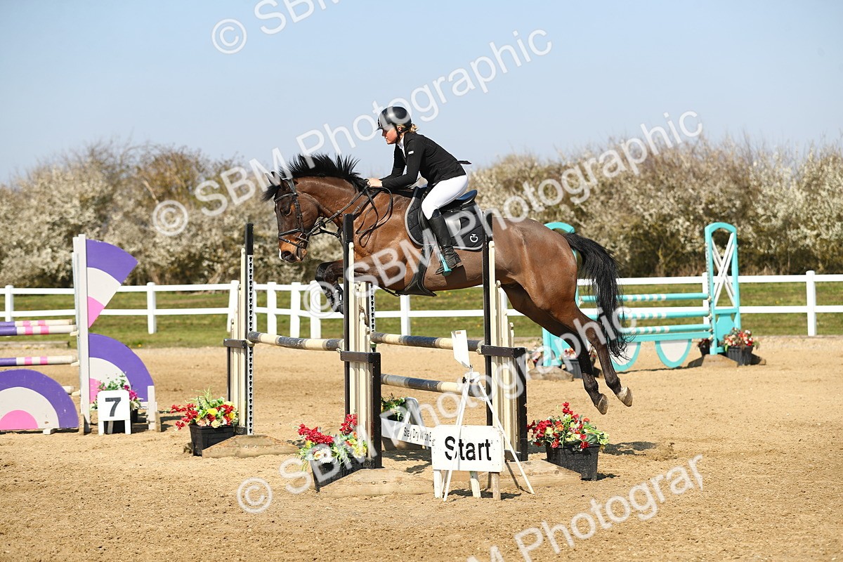 SBM_001053 - Class 4 - Senior Newcomers - 1.10m