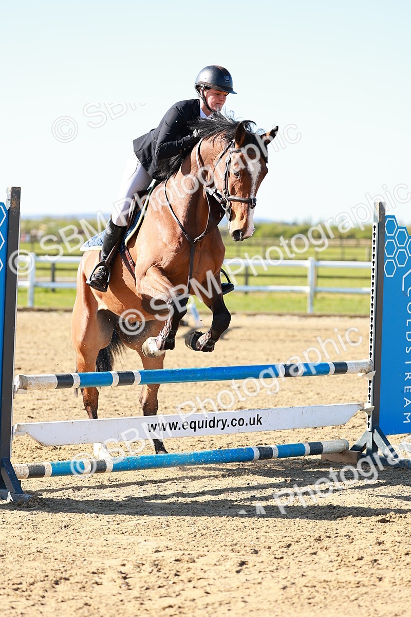 SBM_000390 - Class 1 - Clear Round