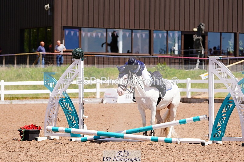 240629A-122232-05307 - Cls 18 Newcomers and 1m Open