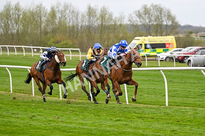 090425-Race 7-Mister Sox-0330 - Race 7