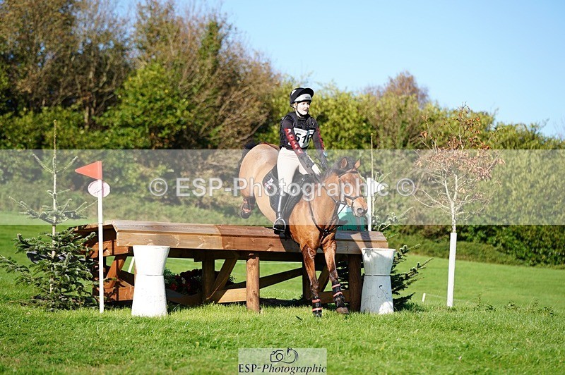 241026-143432-14146 - 516-L.Bdr.Ellie.Mitchell-MICRON.JOY