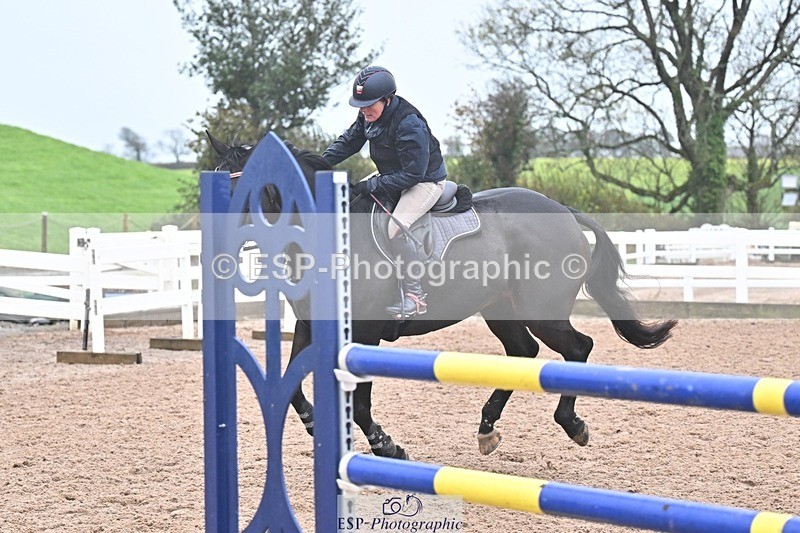 251029-122117-00468 - Newcomers and 1.10m