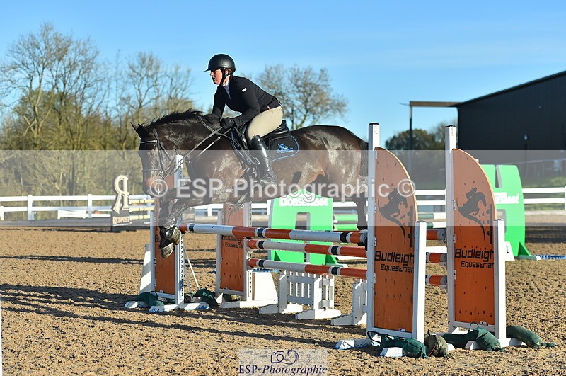 231111A-024118-01238 - Cls 9 British Novice & 90cm Open