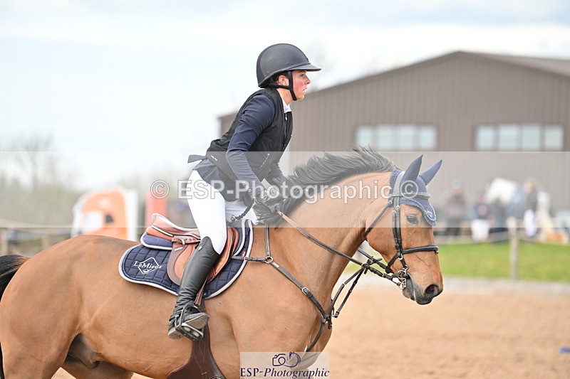 240418A-152920-04721 - Cls 9, 2 Star Big Tour 1.40m