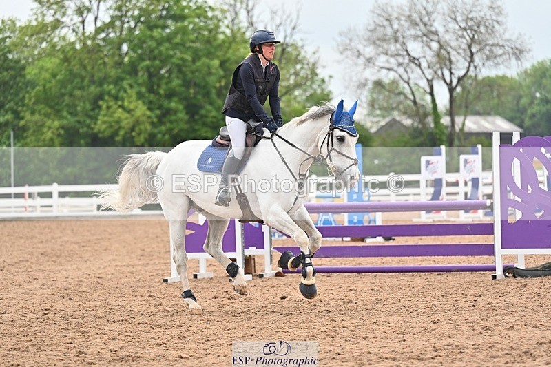 260508-092125-04420 - Cls 17 British Novice and 90cm Open