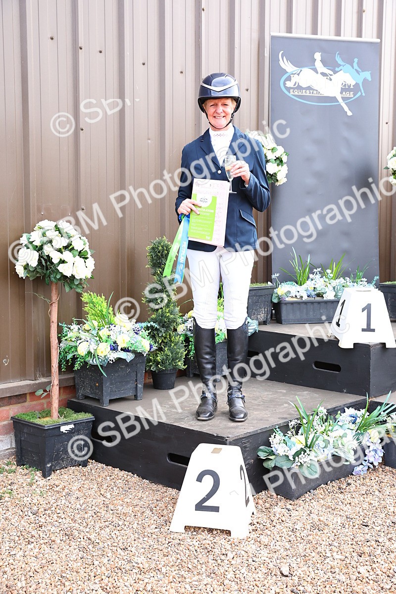 SBM_003976 - Presentations - cart