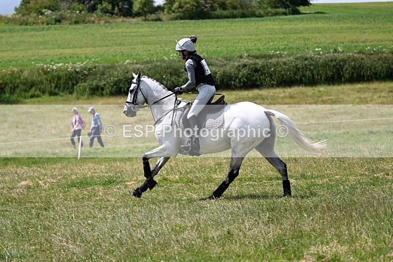 240630X-135619-7851 - 332-Emma_Farrar-HER_NAME_IS_LOLA