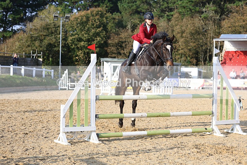 3E7A9010 - Class 7: 100cm open