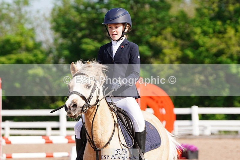 250503-093656-00104 - Cls 16 Clear Round 40cm and 50cm