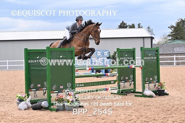 BPP_2545 - CLASS 7 - FRI - Senior Foxhunter/1.20m Open