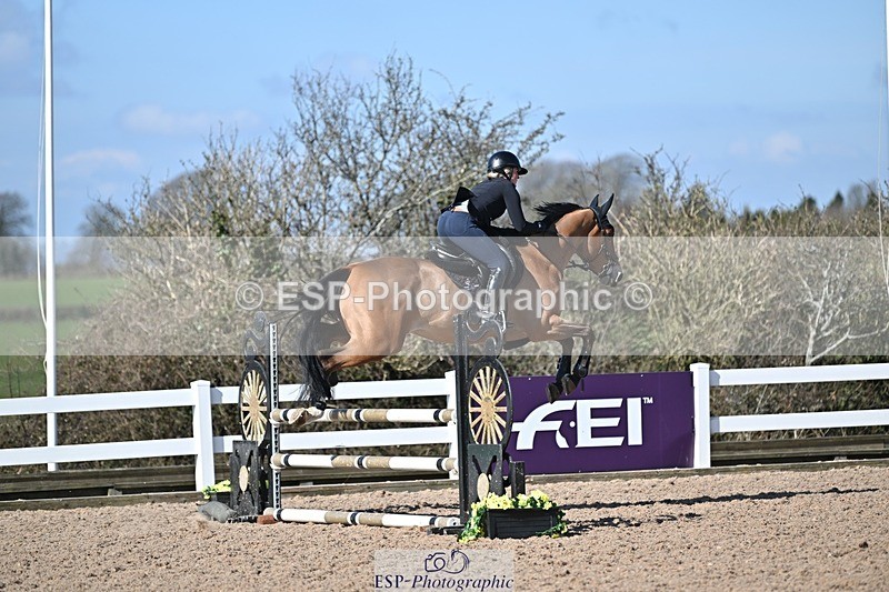250314-114217-00386 - Cls 2 British Novice and 90cm