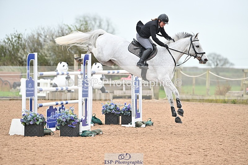 240405A-151309-02233 - Cls 6 National 1.40m Open