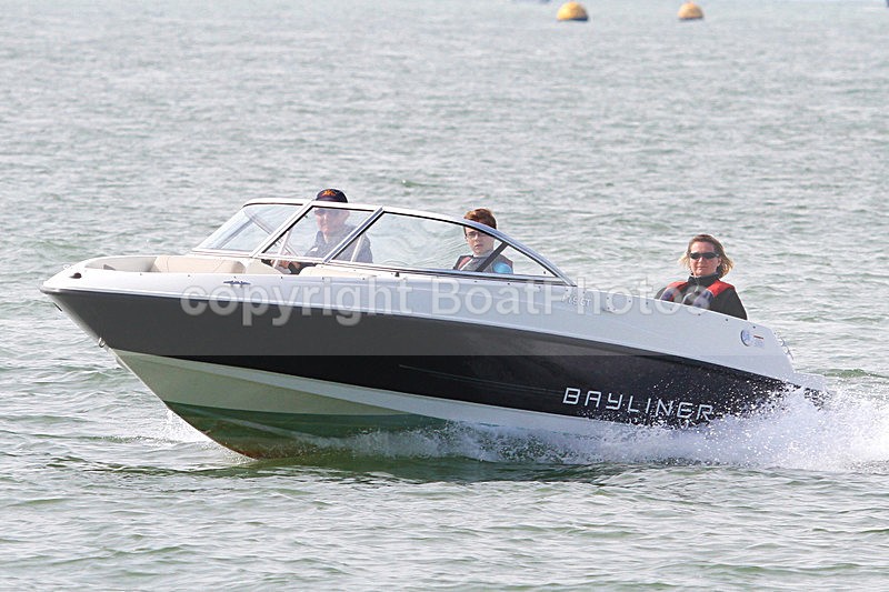 151003 BAYLINER IMG_2992 - Motorboats - Open