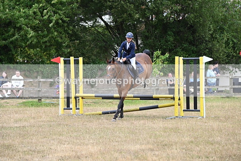 WJ6_0810 - Class 14 Intermediate Jumping 75cm