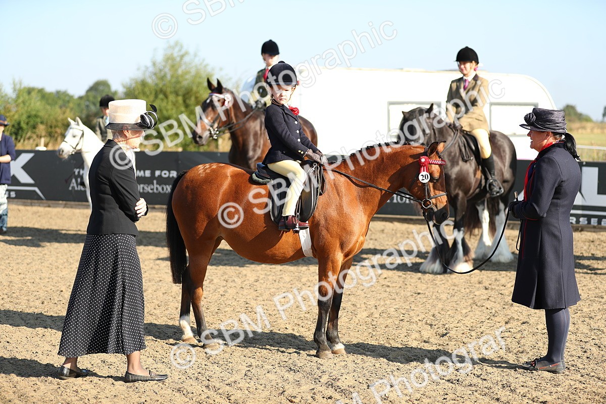 SBM_00384 - Class 41 Best Turned Out Ridden