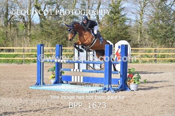 BPP_1673 - CLASS 18 SUN Senior Newcomers/ 1.10m Open