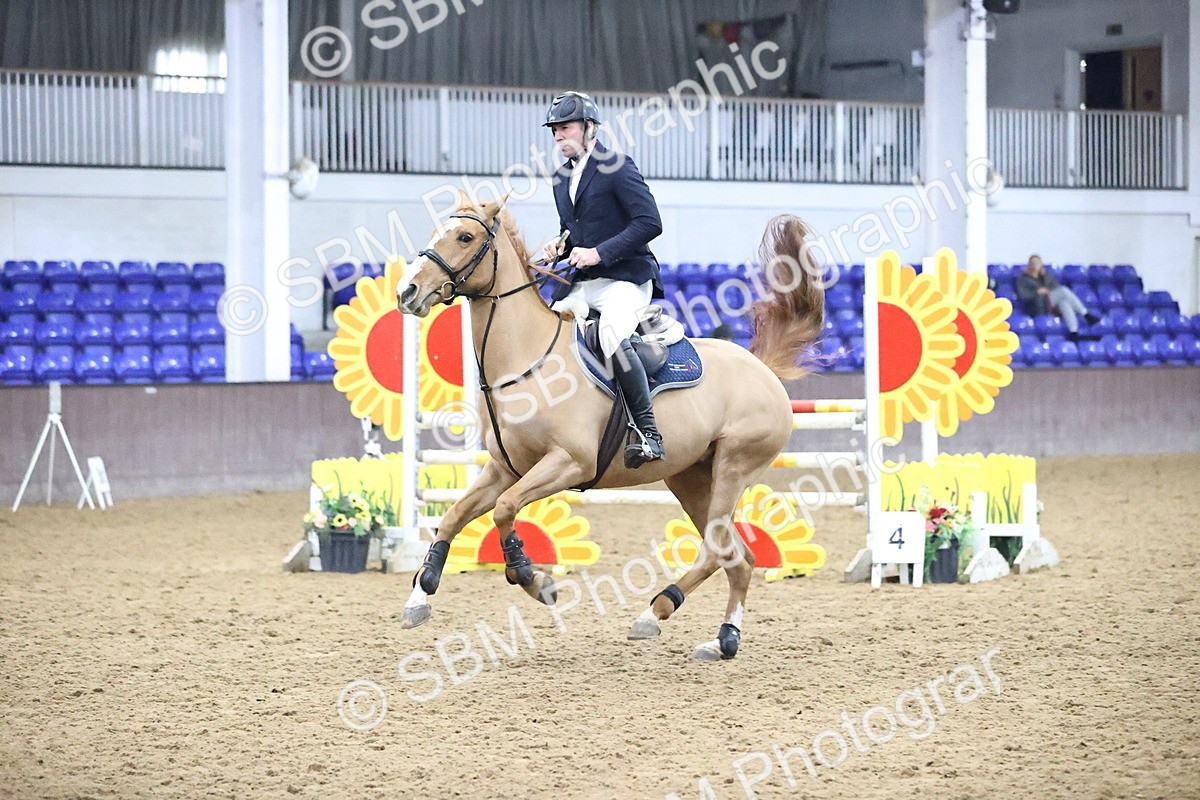 SBM_002085 - Class 10 - Senior Newcomers - 1.10m