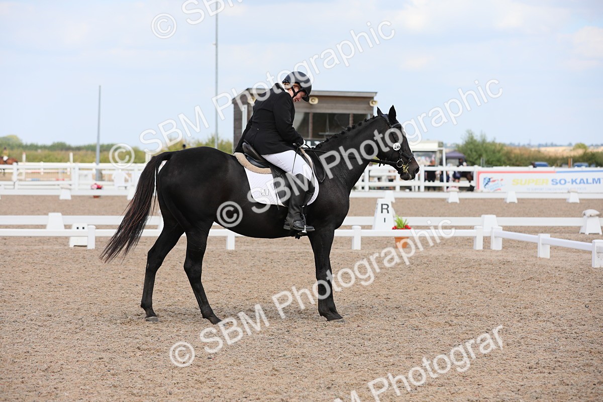 SBM_05842 - Class 32 Novice 1