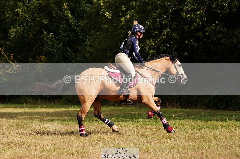 250803A-170558-18756 - S-853-Anna.Hoskins-RIVER.SHANNON.BOY