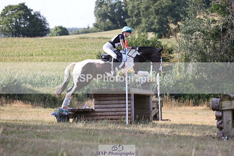 250802A-183111-09314 - J-444-Kelly.Knockaert-PIPER.II