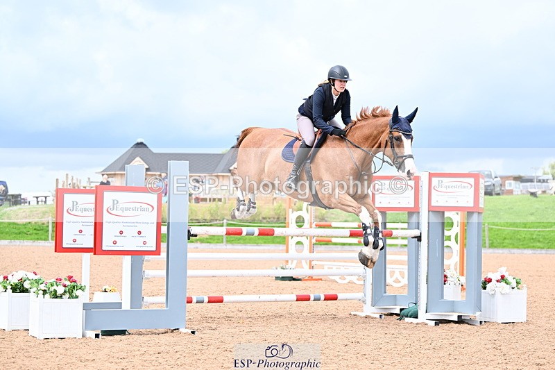 240726A-144101-02008 - Cls 4 Snr 1.20m Open