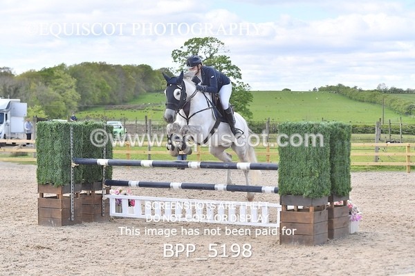 BPP_5198 - CLASS 19 SAT Senior Newcomers/ 1.10m Open