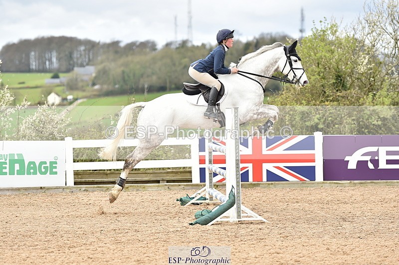 240403A-135936-00684 - Cls 4 Newcomers and 1.10m Open