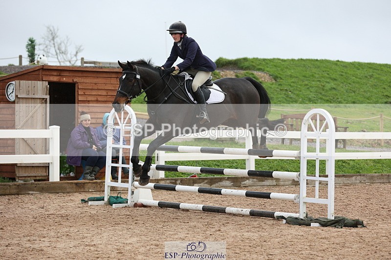 231112A-123956-04116 - Cls 19 Snr 1.05m Open