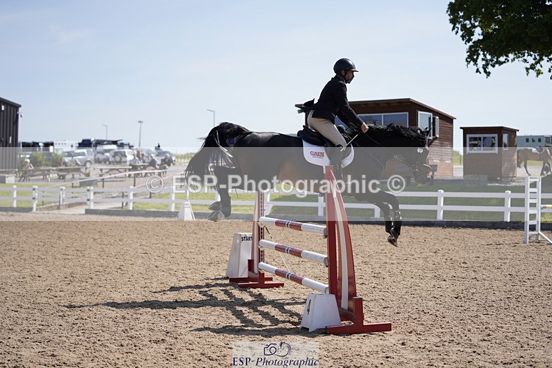 230528A-102122-06148 - Cls 31 Scope 1m Champ Quali & Open