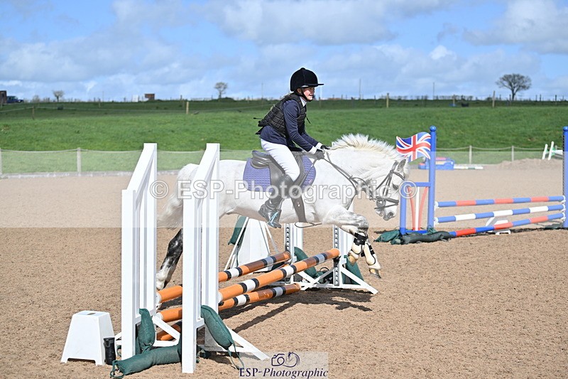 240409A-DSC_0211-01553 - 50cm Clear Round