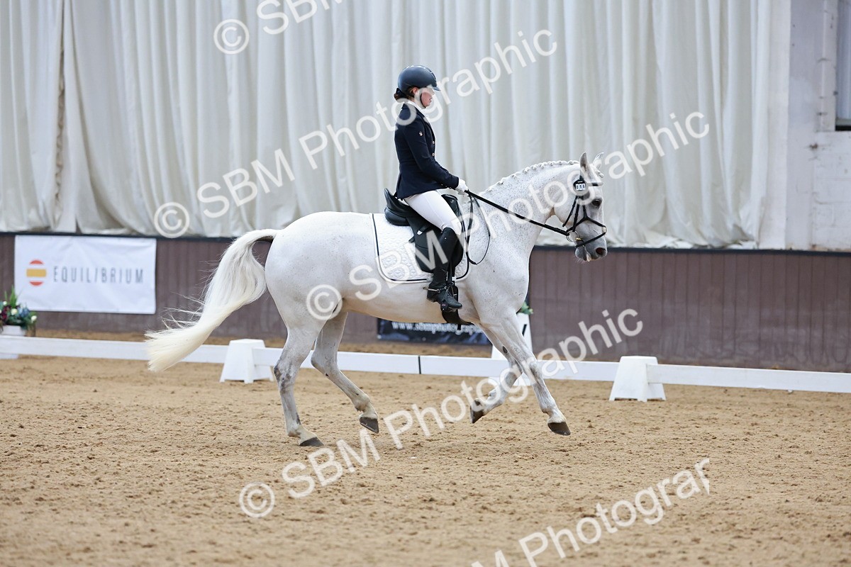 SBM_008420 - Class 6b - Novice 6 - 9.28-10.41