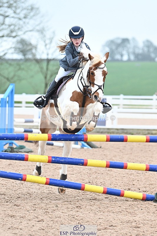 240128A-112800-00530 - Cls 3 Pony Discovery and 90cm Open