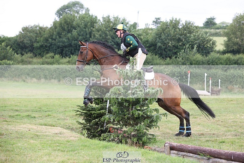 230625-095430-01235 - XC 90cm 9.45 to 11.00