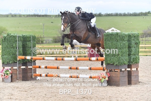 BPP_1370 - CLASS 15 SAT Senior BritiNovice/ 90cm Open