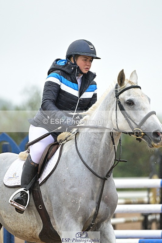 240925A-141117-01068 - Cls 5 Foxhunter and 1.20m Open