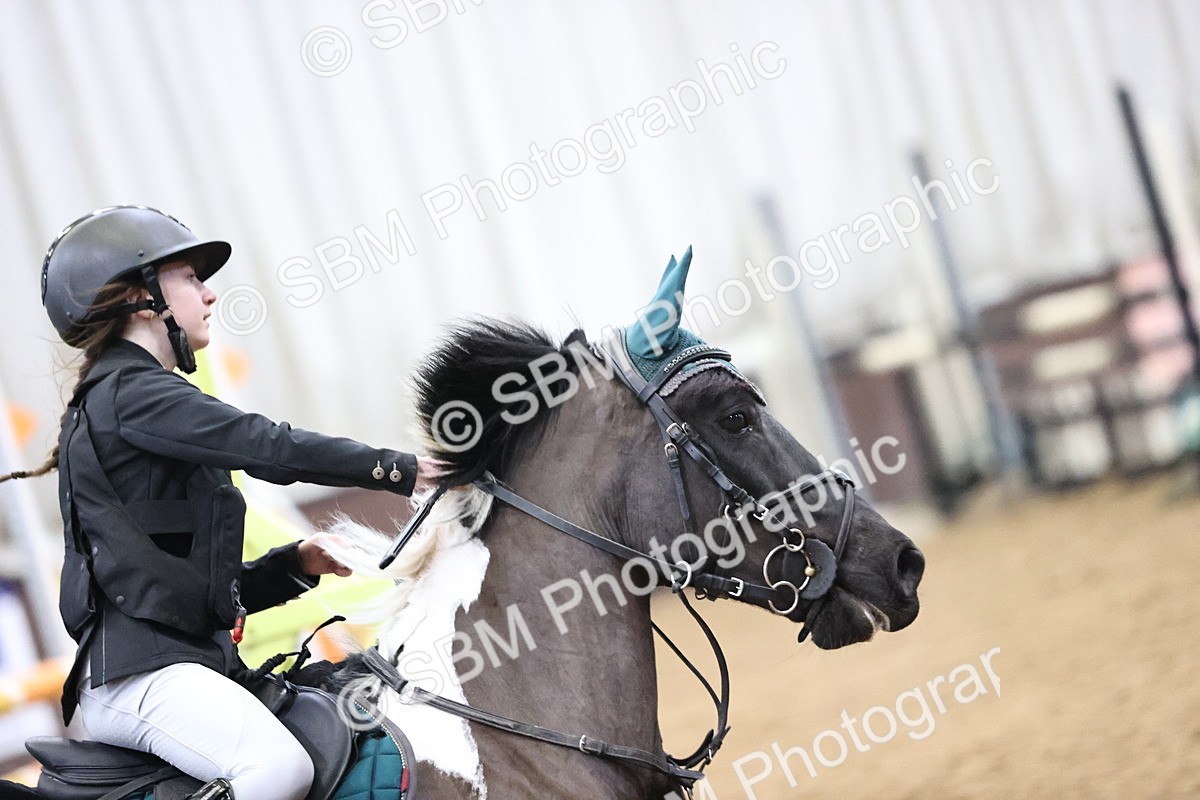 SBM_010412 - Class 12 - Blue Chip Pony Newcomers 1m Open both to Inc The Pony Restricted Rider Qualifier