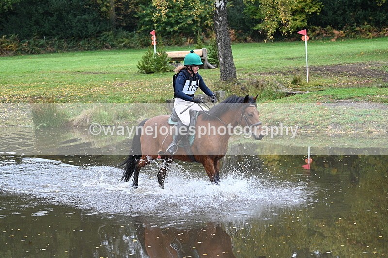 WJ7_3259 - Time 10:47 to 11:11 at the water