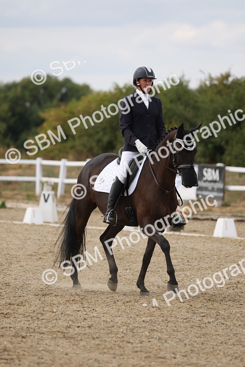 SBM_015579 - Class 6 - E5 Silver 15.54.16.58
