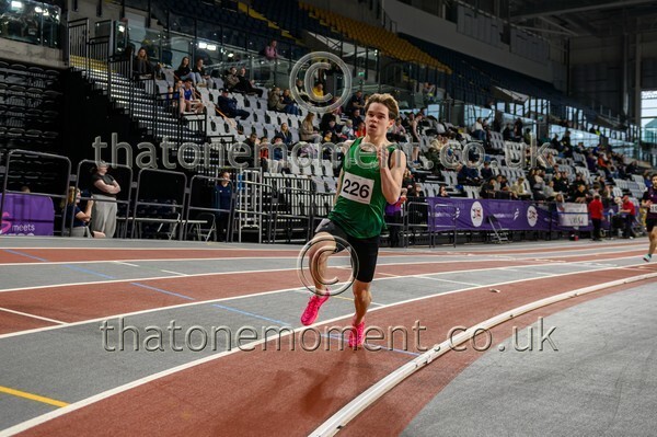 StudInd-921067 - Track Male Set One