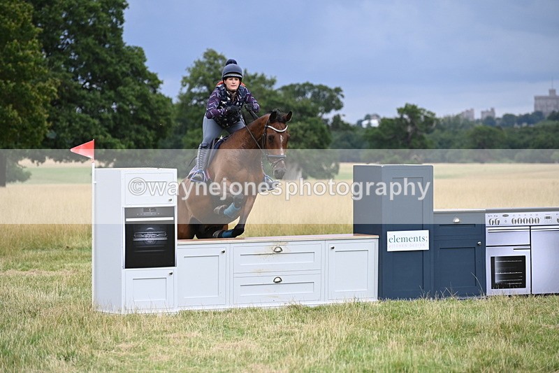 WJ6_2890 - Time at Jump 11:06 to 11:40