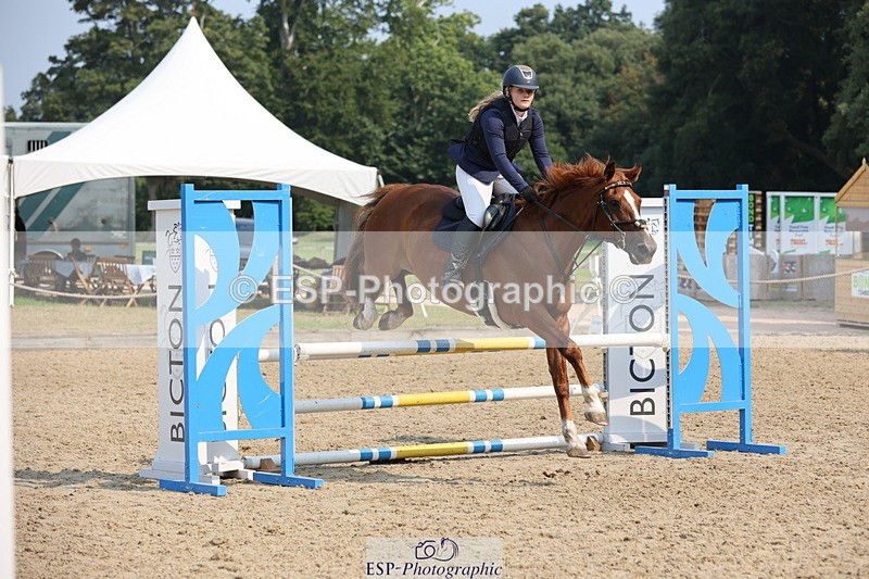 250816A-105308-00881 - Cls 3 Snr British Novice