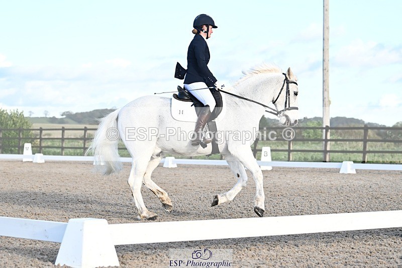 231105-145137-02506 - Cls 5 Novice 27 Start to 15.30 break