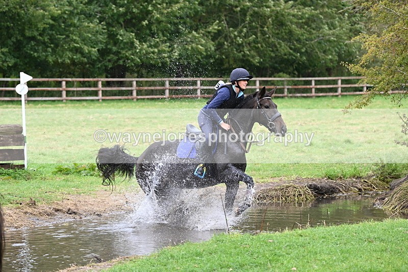 WJ6_2927 - Time at Photographer 11:01 to 11:20