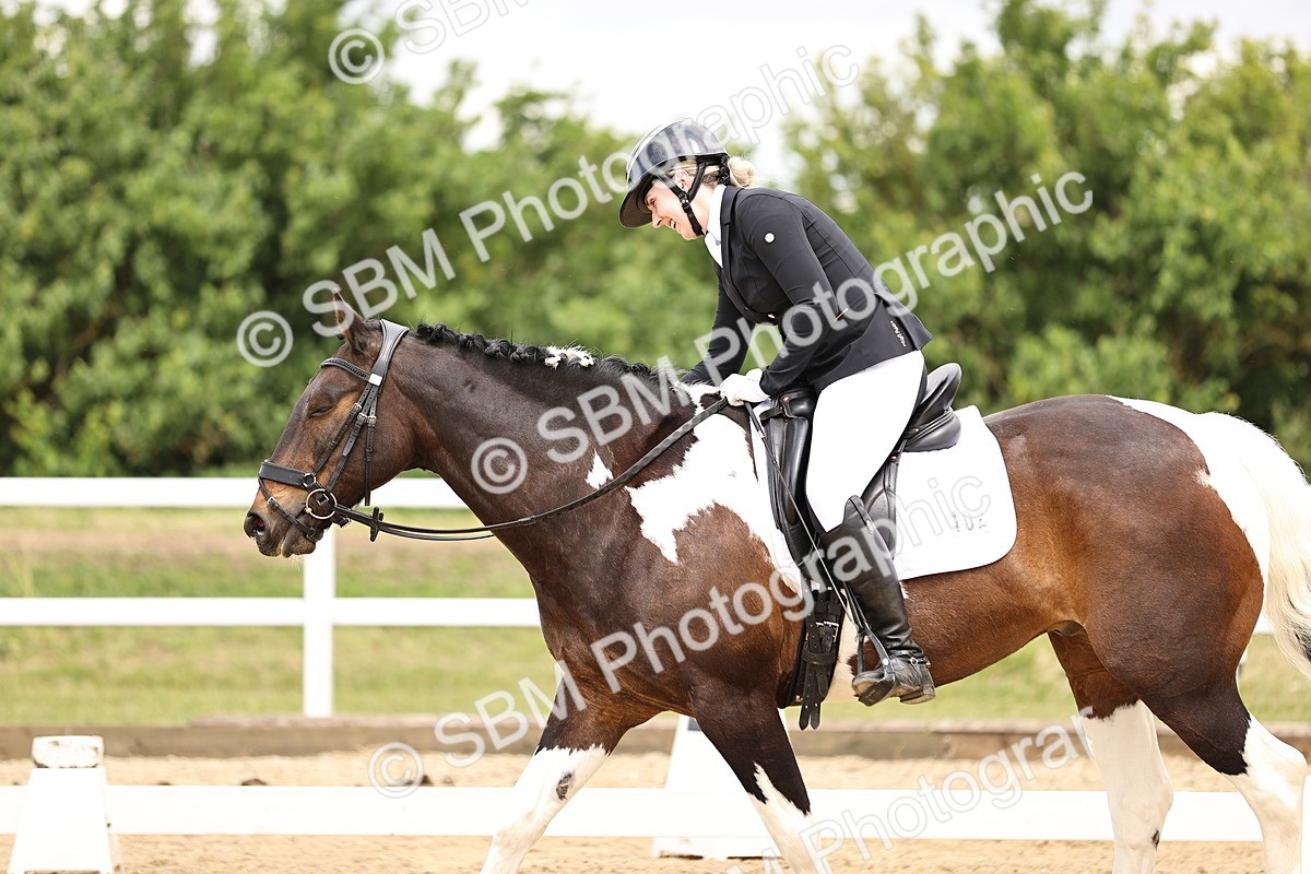 SBM_002961 - Class 2 - Novice 4 - 12.00-13.10