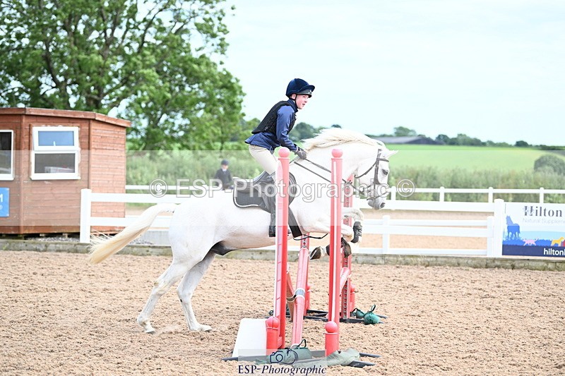 240611A-171857-00524 - 70cm