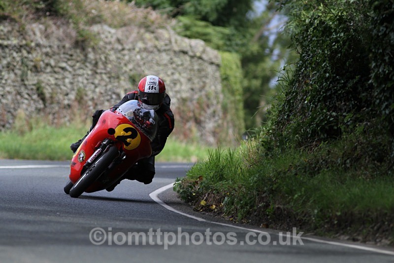 FOM_9488 - Bennetts 500cc Classic TT Race