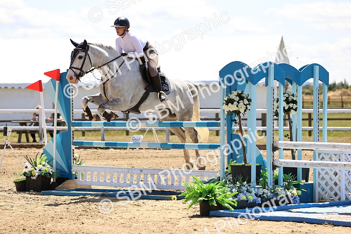 SBM_014580 - Class 15 - Senior Newcomers - 1.10m Open