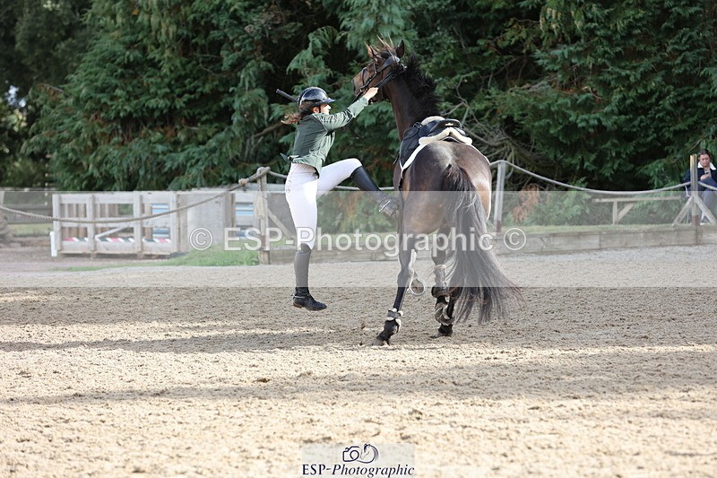 250831A-100005-09217 - Cls 41 1.05m Amateur Quali and Open