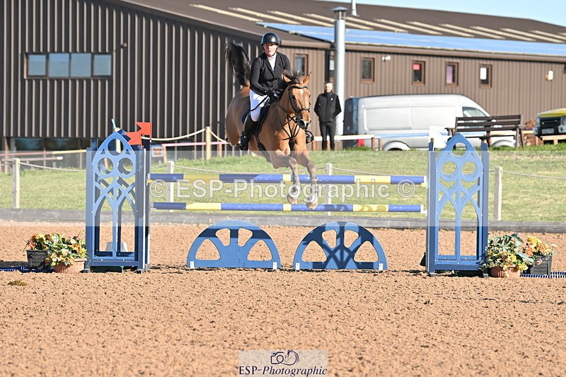 240418A-084244-01629 - Cls 21 1 Star Gold Tour 1.30m